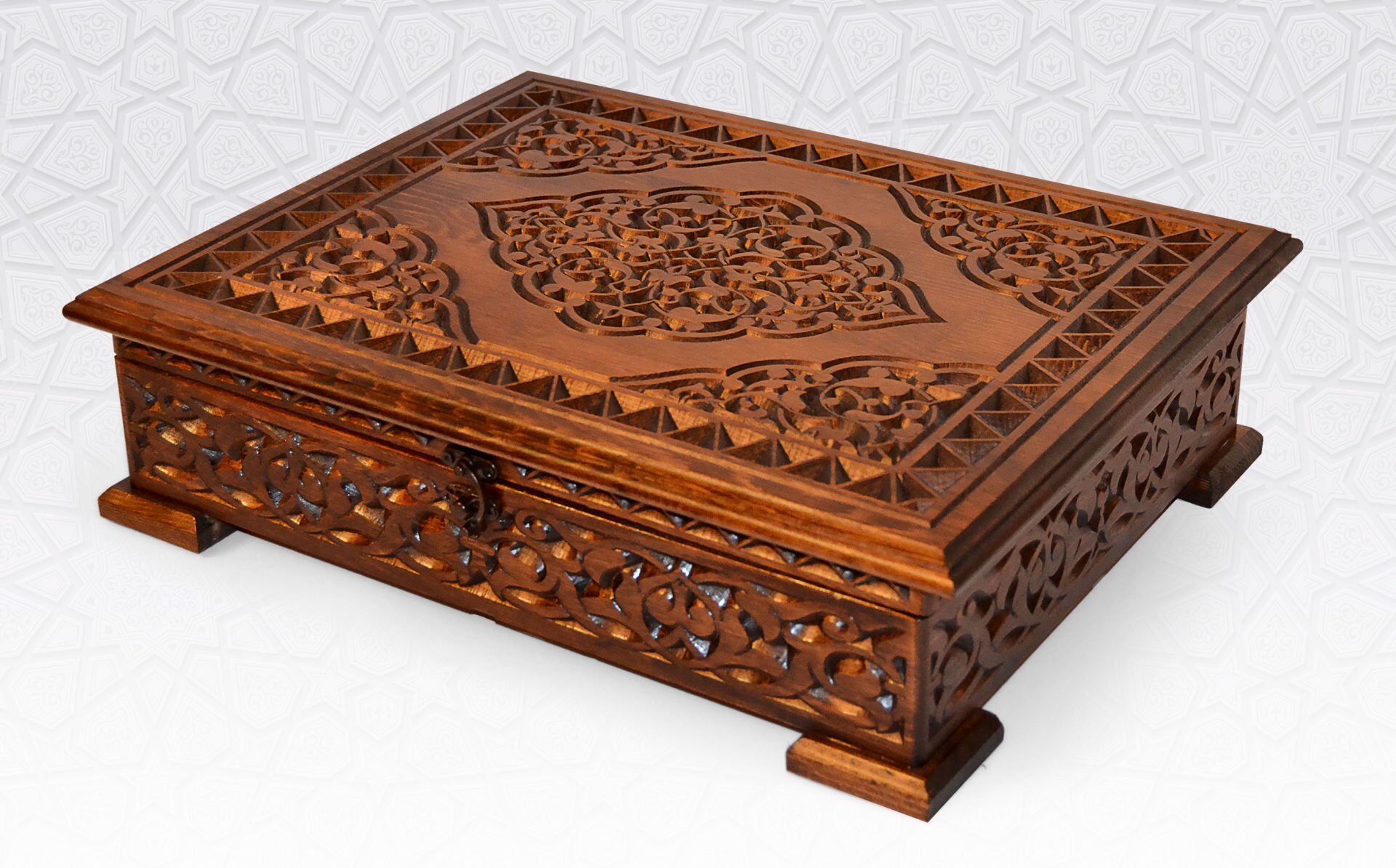 Ahşap Oymalı Takı Kutusu  34 x43x12 cm.