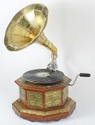 Ahşap Metal Kaplamalı Sekizgen Gramofon (Kusurlu Ürün)