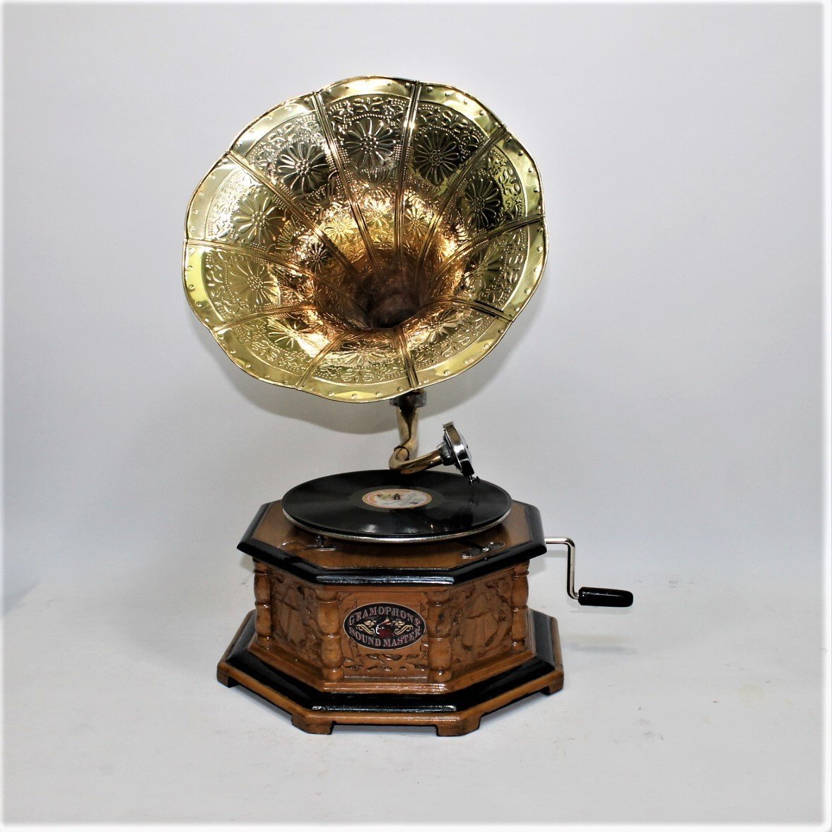 Sekizgen Gramofon Oymalı 41CB