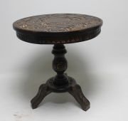 Eskitme Ahşap Oymalı Yuvarlak Sehpa Çap:44 cm. Yükseklik:46 cm.