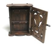 Eskitme Ahşap  Anahtar Dolabı K011