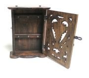 Eskitme Ahşap  Anahtar Dolabı K011