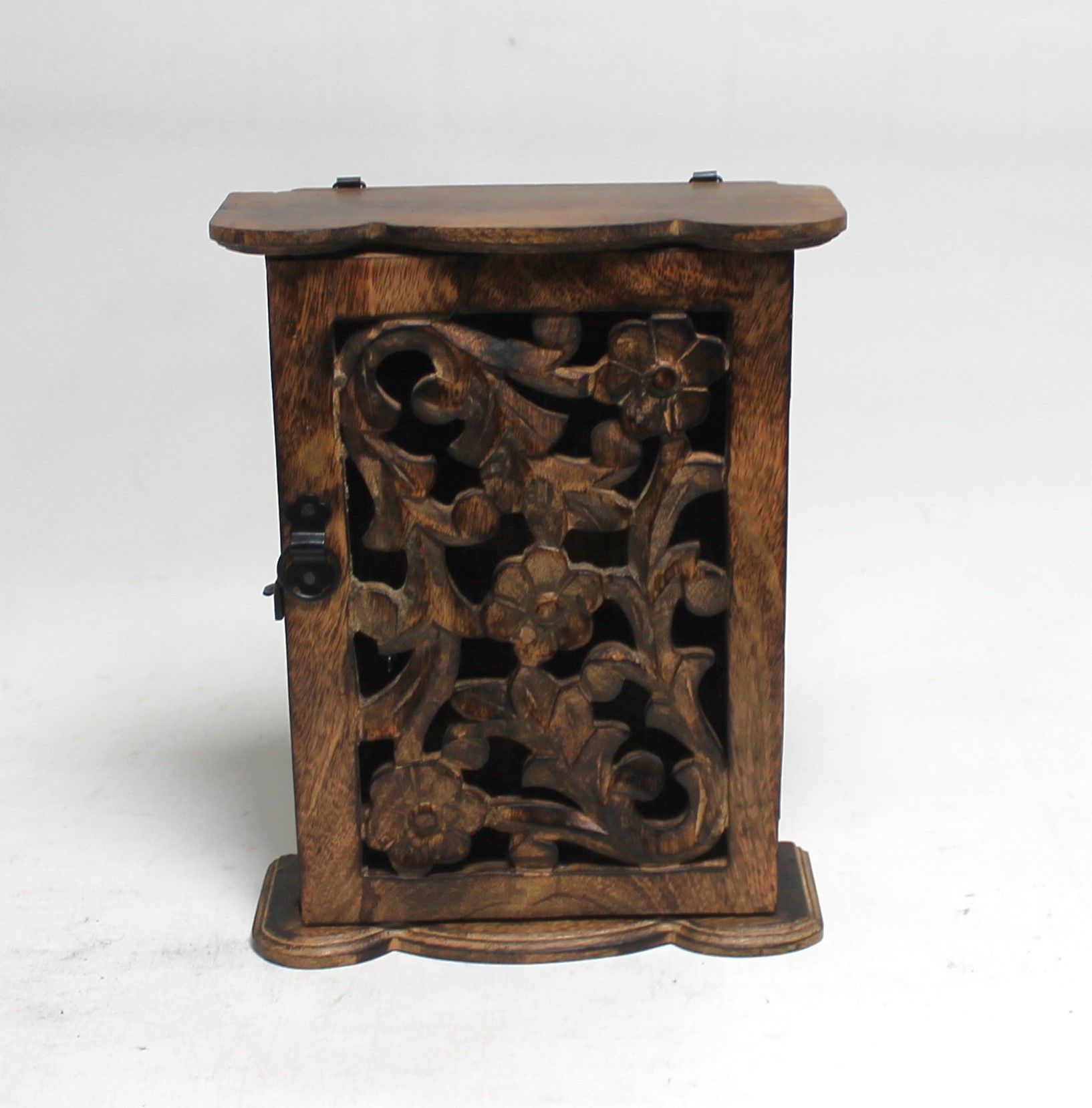 Eskitme Ahşap  Anahtar Dolabı K012