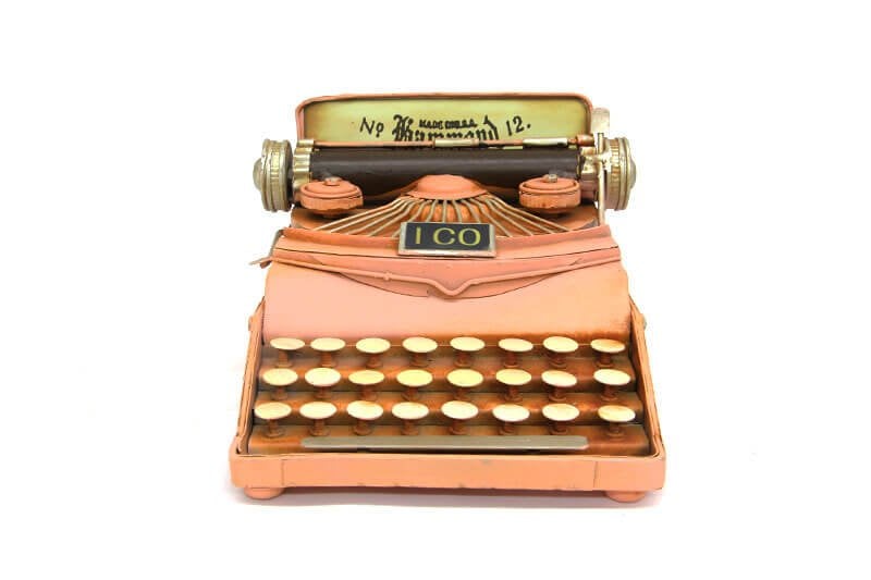 Pembe Dekoratif Metal Daktilo C0732