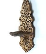Ahşap Oymalı Kavukluk Lambalık Raf 29x14x11 cm.