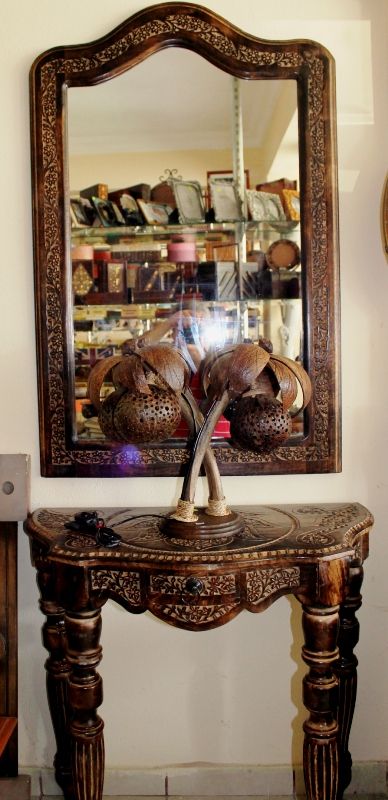 Ahşap Oymalı Eskitme Konsol Takımı Dresuar