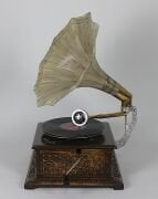 Eskitme Ahşap Kare Gramofon