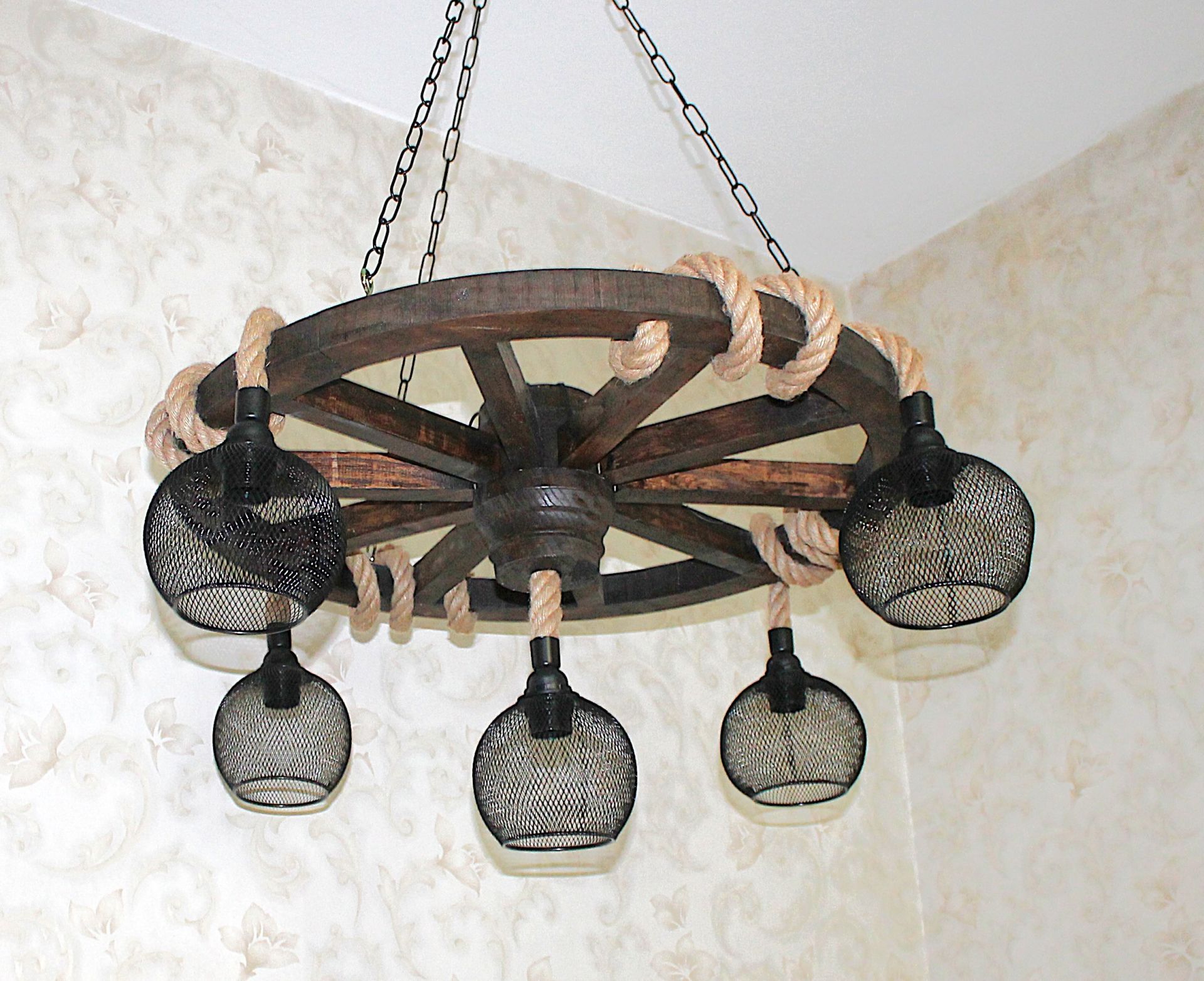 Otantik Çarşı Ahşap Teker Avize 70  cm. 5 Duylu Metal Kafesli