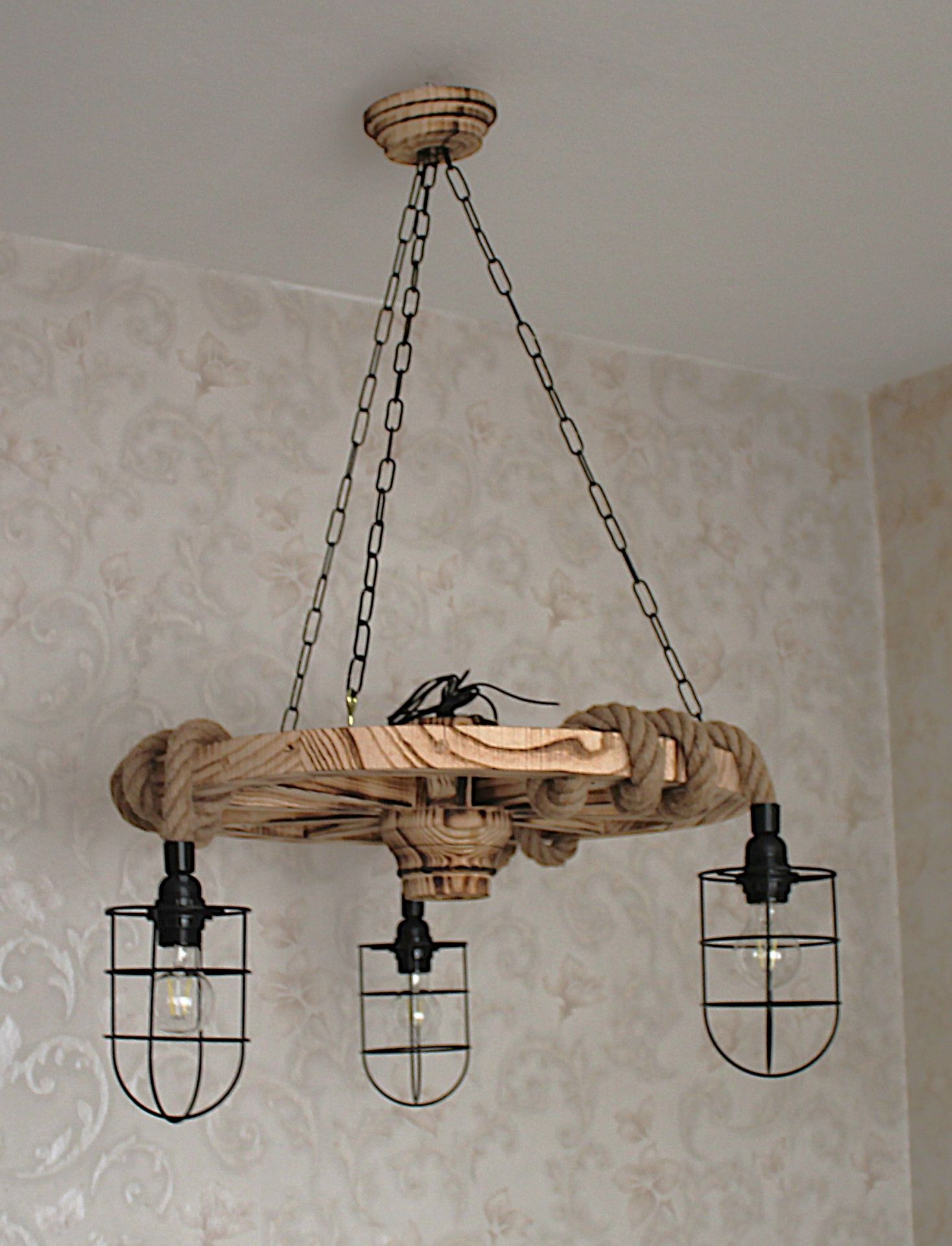 Otantik Çarşı Ahşap Teker Halat Avize 60  cm. 3 Duylu Metal Başlıklı