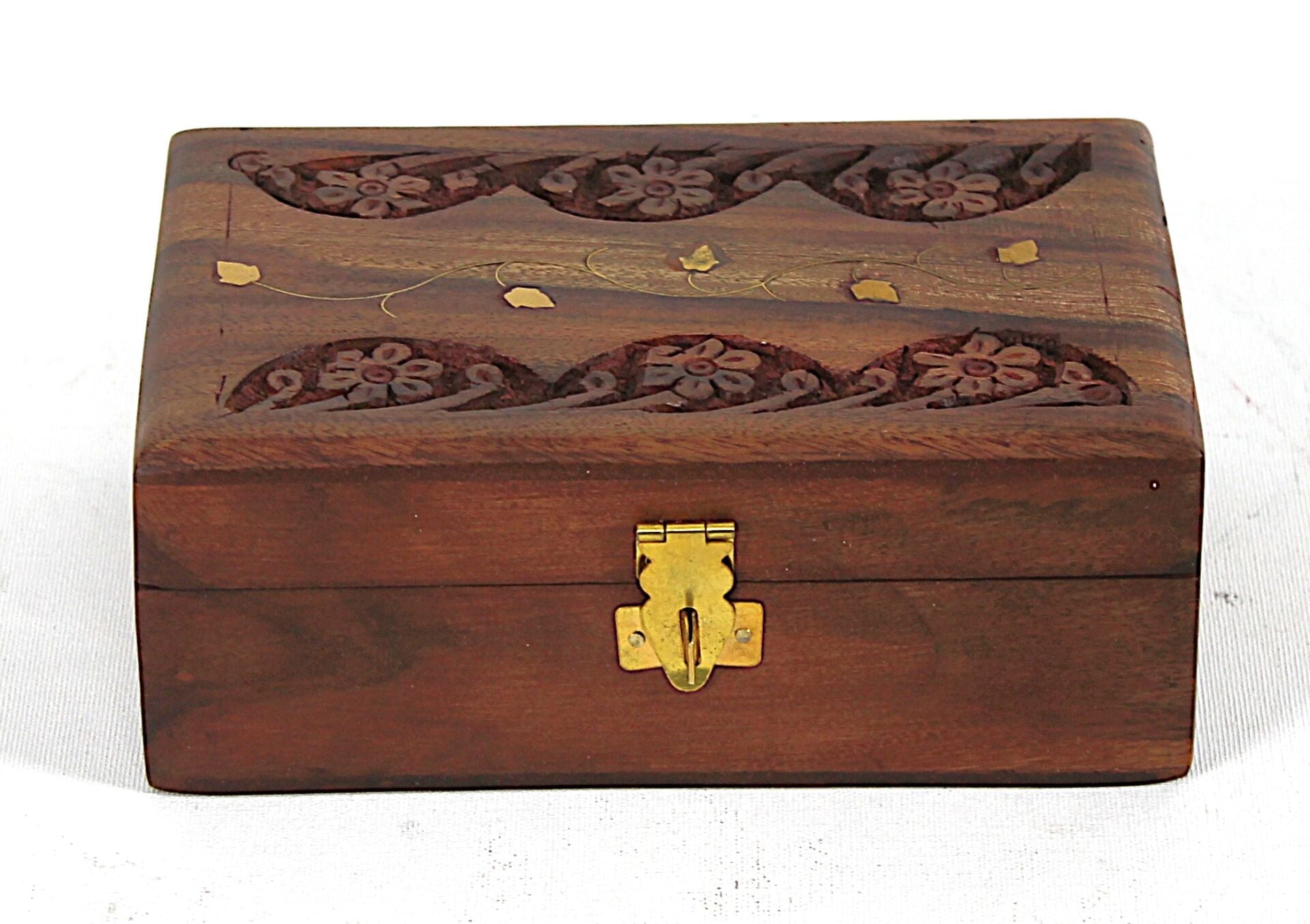 Ahşap Oymalı Kutu 10x15 cm. K646