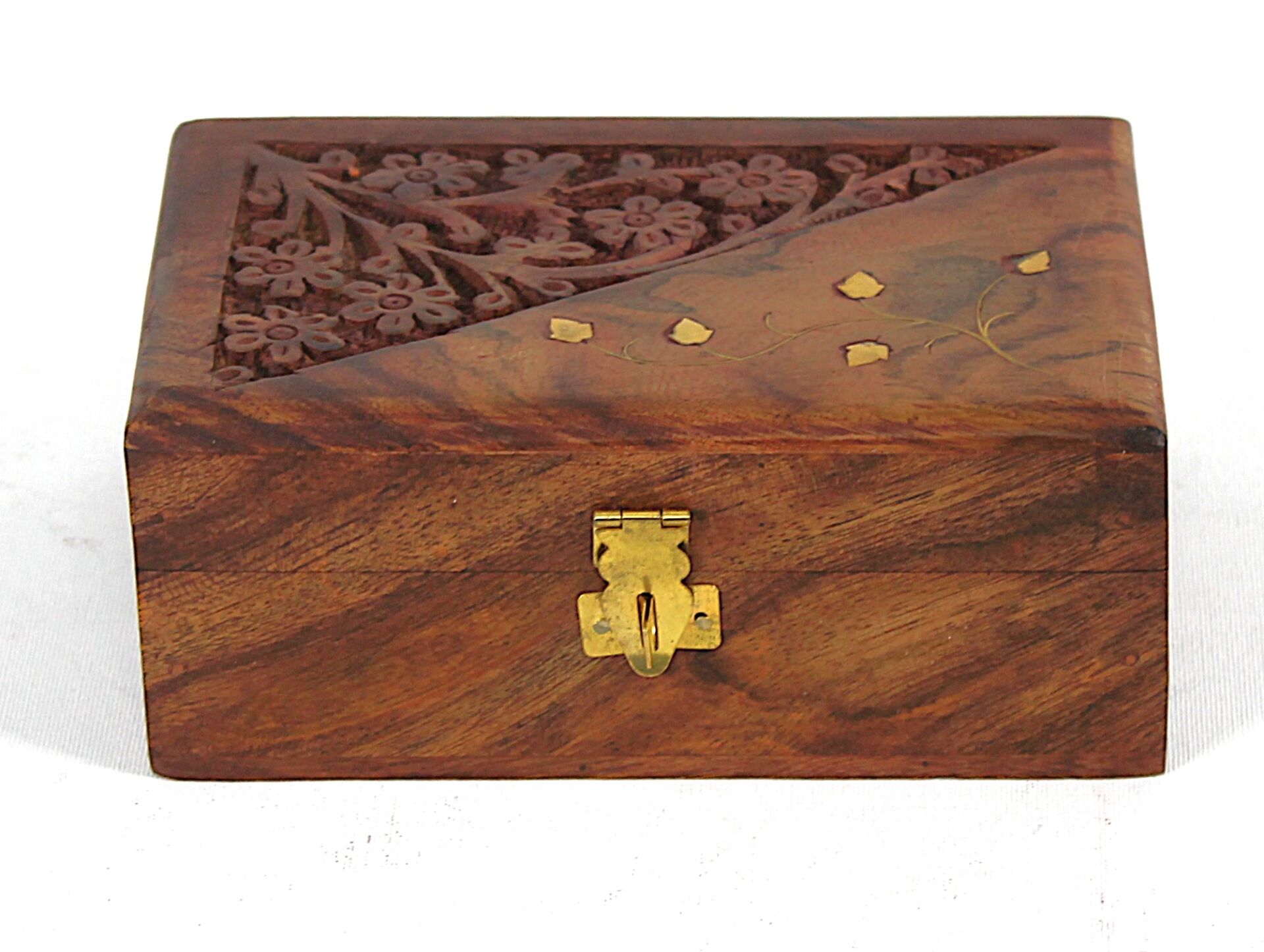 Ahşap Oymalı Kutu 10x15 cm. K647