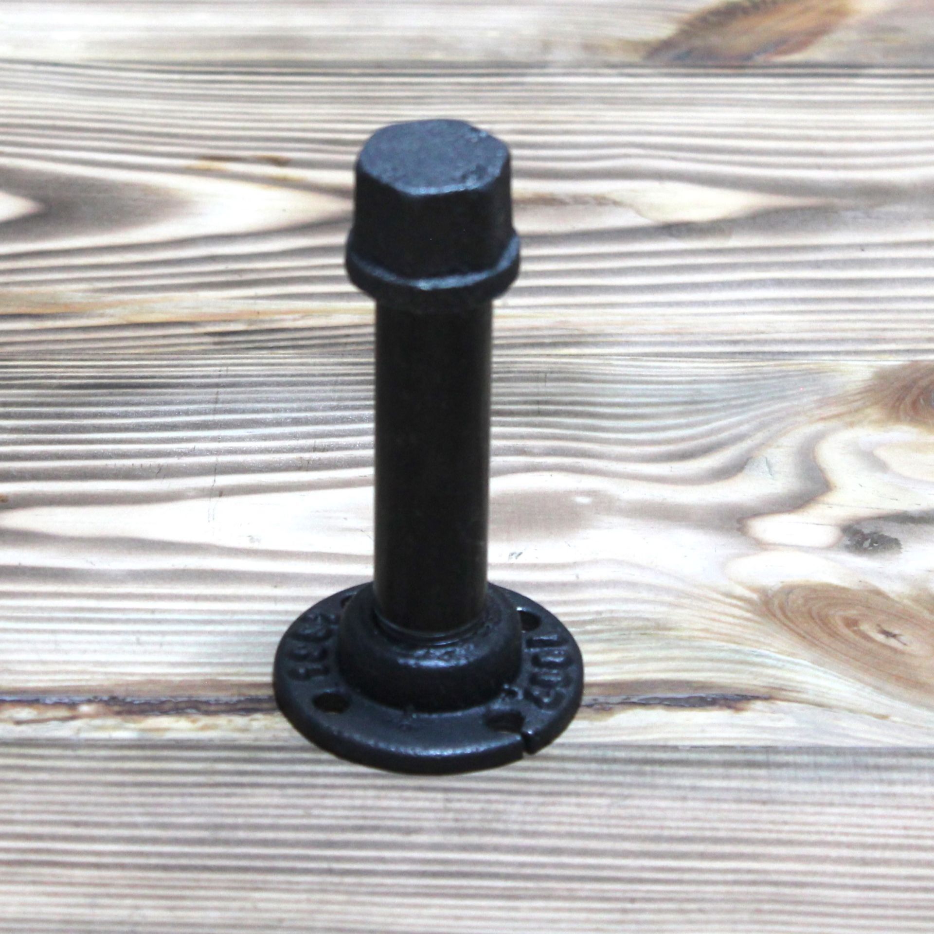 Endüstriyel Su Borusu Elbise Askısı Tekli 21,5 cm.