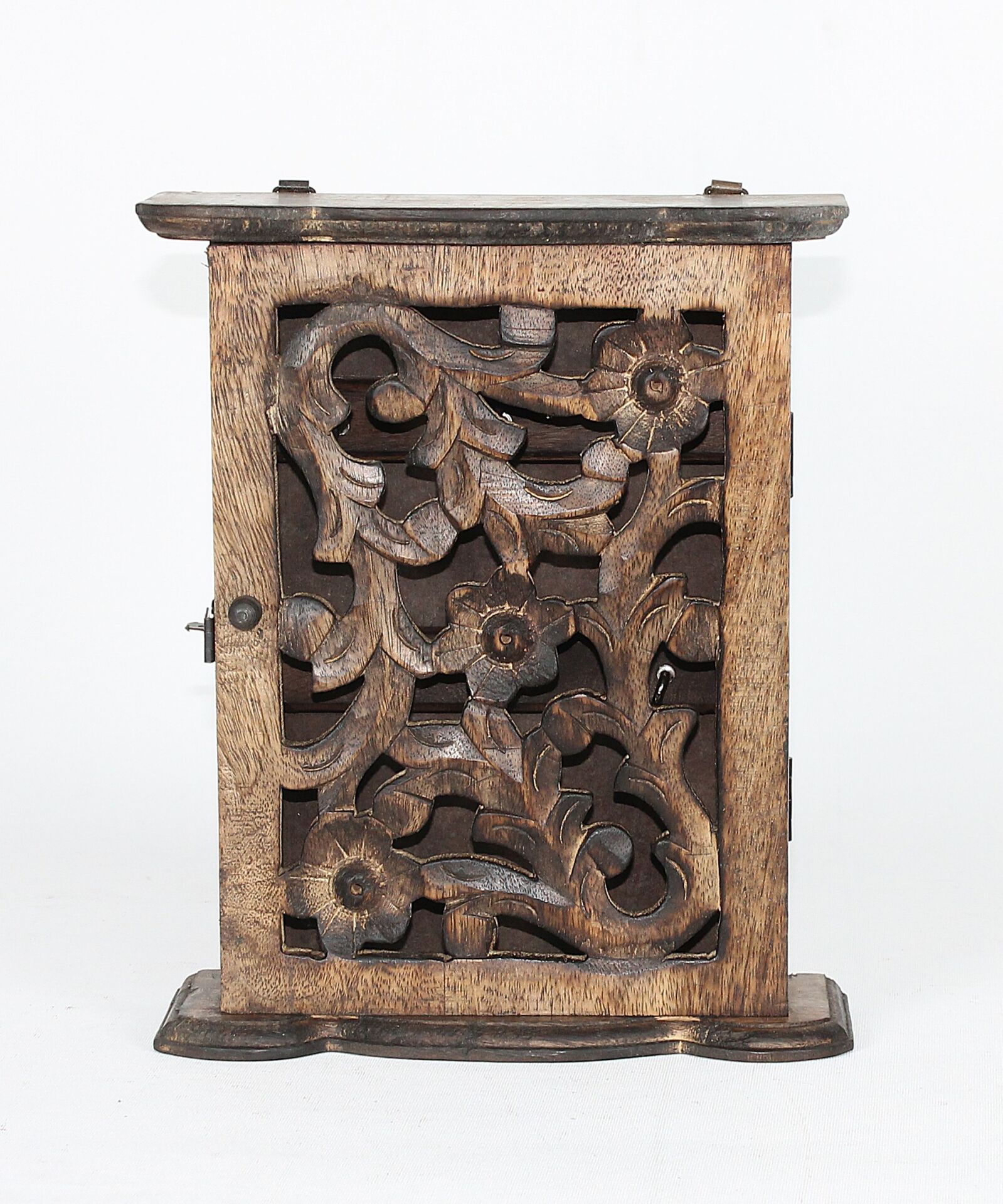 Eskitme Ahşap  Anahtar Dolabı 20x7x24 cm. K017