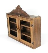 Eskitme Ahşap Ecza Dolabı 40x69x12 cm.