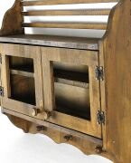 Eskitme Ahşap Mutfak Dolabı 56x61x13 cm.