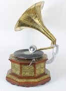 Ahşap Metal Kaplamalı Sekizgen Gramofon